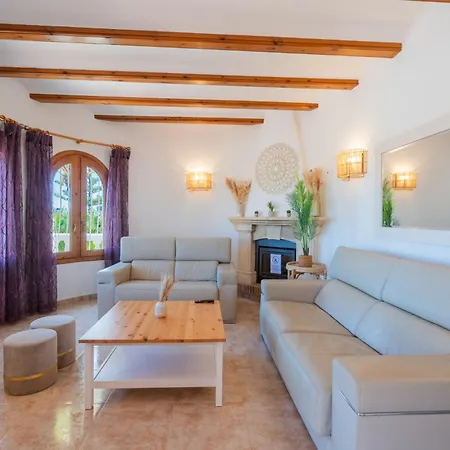 Villa Costablancadreams Margarita In Calpe