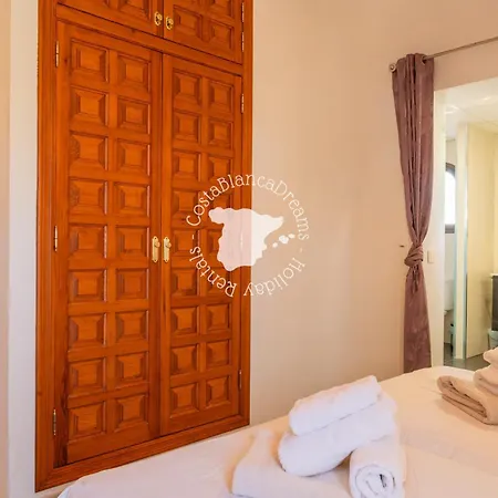 Villa Costablancadreams Margarita In Calpe